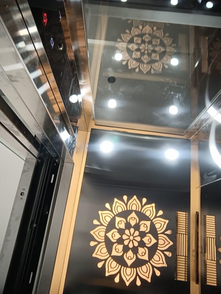 Hydraulic lift in Bangalore